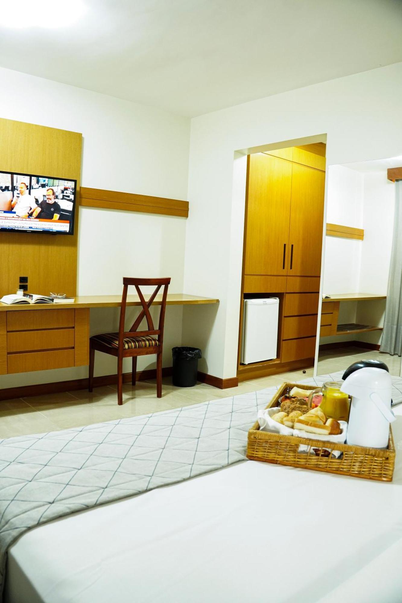 Copas Executive Hotel Cascavel  Eksteriør billede