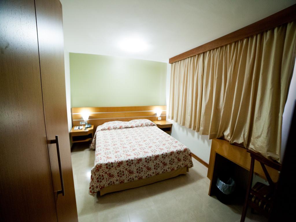 Copas Executive Hotel Cascavel  Eksteriør billede
